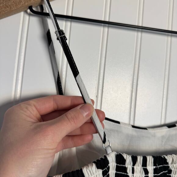 Rachel Zoe Geometric MIDI Dress Black & White Women’s Size Medium - Picture 9 of 12